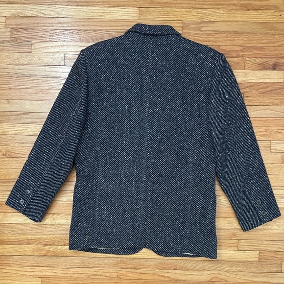 Vintage Navy Tweed Blazer - Picture 13 of 16